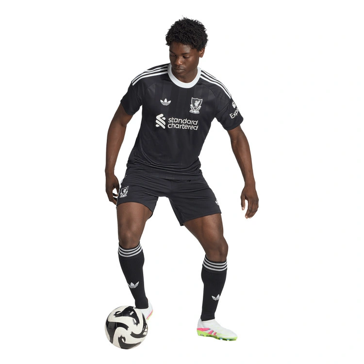 camiseta-adidas-liverpool-fc-tercera-equipacion-2025-2026-black-4