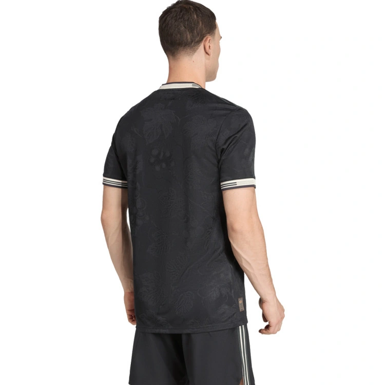 camiseta-adidas-juventus-tercera-equipacion-authentic-2025-2026-black-ecru-tint-1