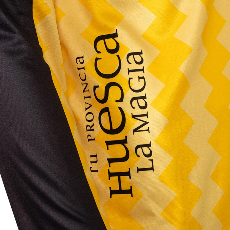 camiseta-soka-sociedad-deportiva-huesca-segunda-equipacion-portero-2025-2026-banana-yellow-black-5