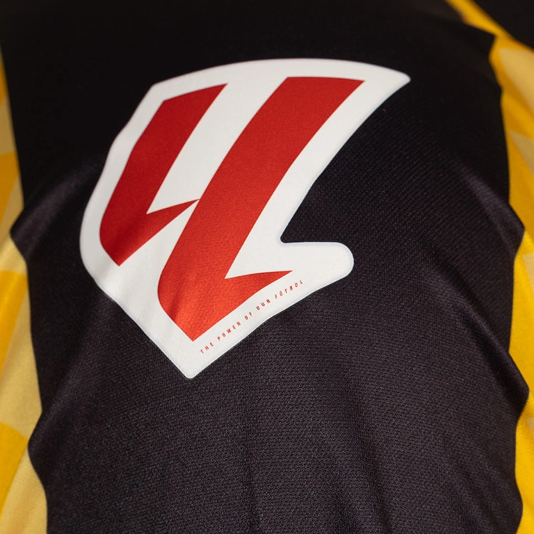 camiseta-soka-sociedad-deportiva-huesca-segunda-equipacion-portero-2025-2026-banana-yellow-black-6