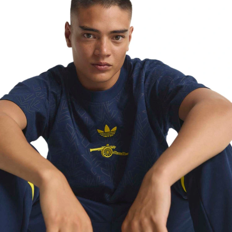 camiseta-adidas-arsenal-fc-lifestyler-fanswear-2025-2026-night-indigo-3