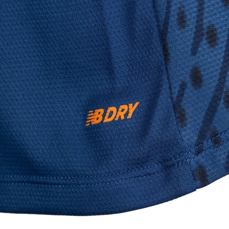 camiseta-new-balance-fc-porto-fanswear-2025-2026-blue-6