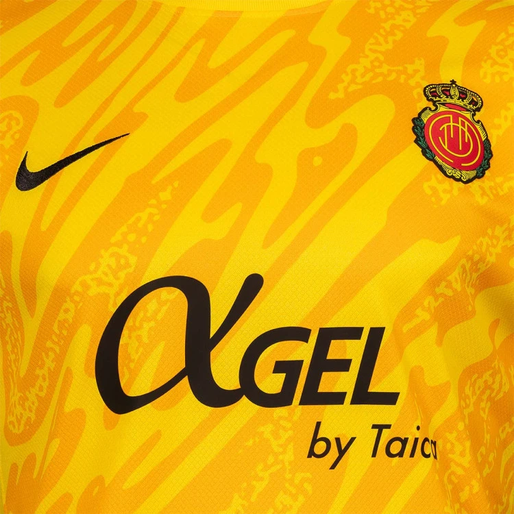 camiseta-nike-rcd-mallorca-equipacion-portero-2025-2026-tour-yellow-university-gold-10