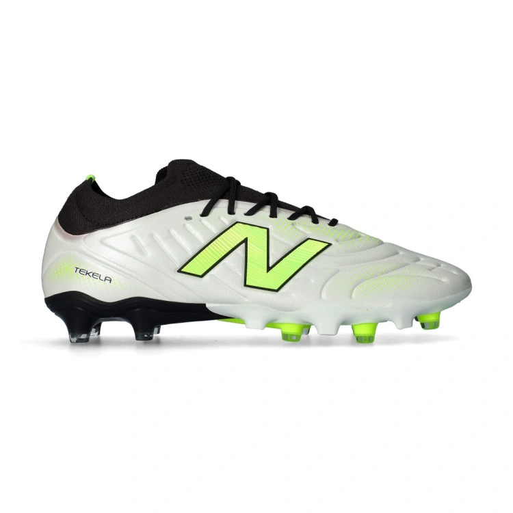 bota-new-balance-tekela-pro-low-laced-fg-v5-white-1