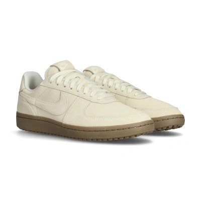 Baskets Femme Field General Suede
