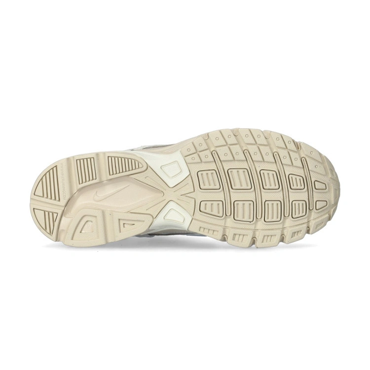zapatilla-nike-initiator-mujer-beige-3
