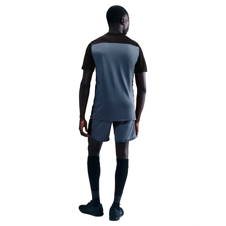 pantalon-corto-nike-academy-diffused-blue-black-university-gold-5