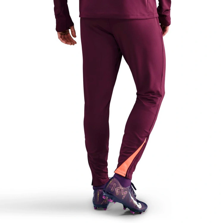 pantalon-largo-nike-dri-fit-strike-bordeauxbordeauxorange-pulseorange-pulse-1