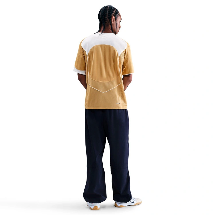 camiseta-nike-total-90-drifit-club-goldsummit-whitesummit-white-4