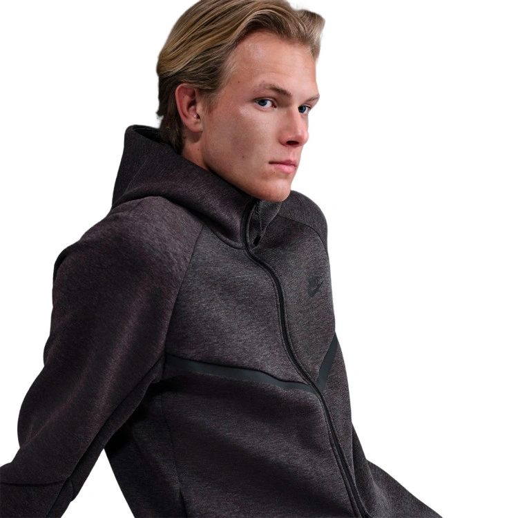 chaqueta-nike-tech-black-heather-black-2