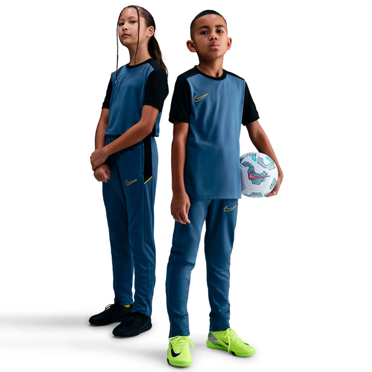 pantalon-largo-nike-academy-25-nino-diffused-blue-diffused-blue-university-gold-4