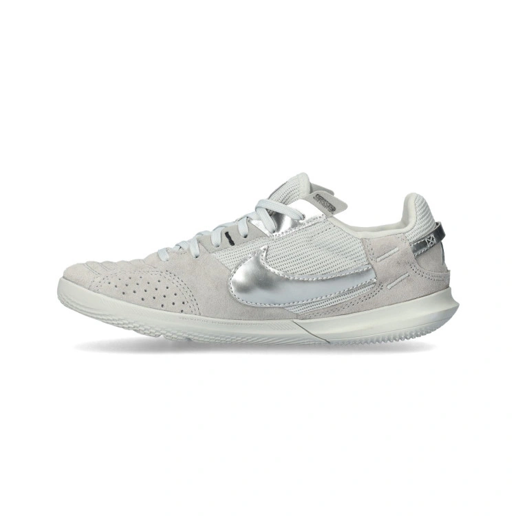 zapatilla-nike-nike-streetgato-nino-smoke-grey-metallic-silver-photon-dust-2