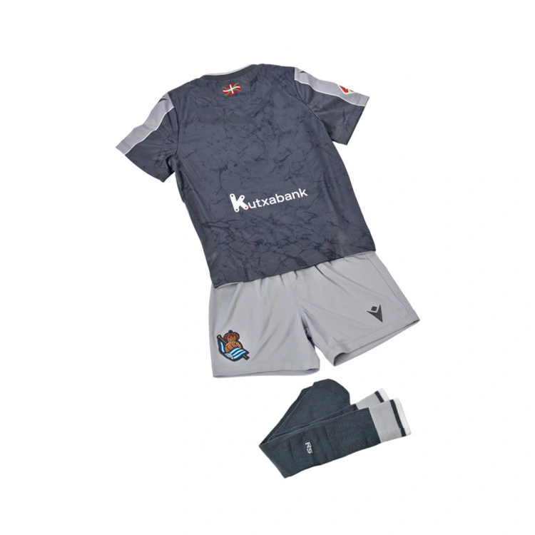 conjunto-macron-real-sociedad-segunda-equipacion-2025-2026-nino-grey-1