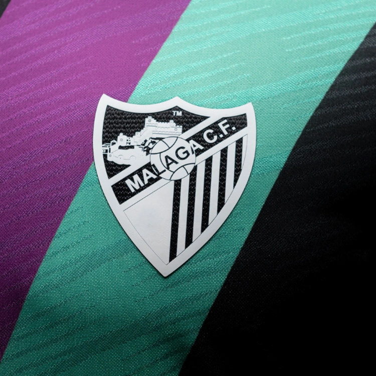 camiseta-hummel-malaga-cf-segunda-equipacion-2025-2026-nino-negro-3