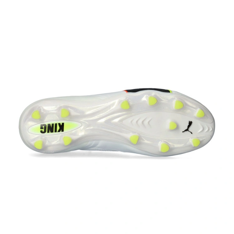 bota-puma-king-20-ultimate-fgag-puma-white-glowing-red-yellow-alert-3