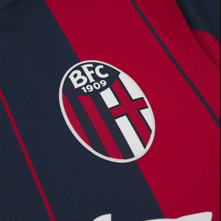 camiseta-macron-bolonia-primera-equipacion-2025-2026-dark-marine-red-3