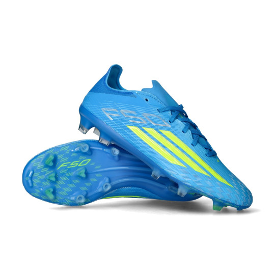 Chaussure de football adidas F50 Pro FG