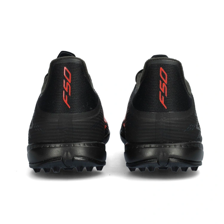 bota-adidas-f50-league-turf-negro-4