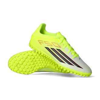 Chaussure de football adidas F50 Club Turf