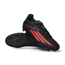 Chaussure de football adidas F50 Club FG/MG