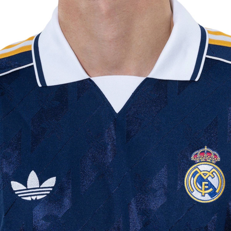 camiseta-adidas-real-madrid-originals-collection-fanswear-2025-2026-dark-blue-4
