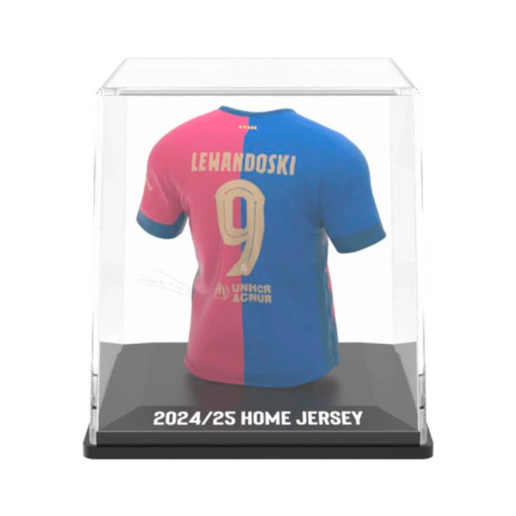 fc-barcelona-vitrina-camiseta-fc-barcelona-lewandowski-2024-2025-blue-red-3