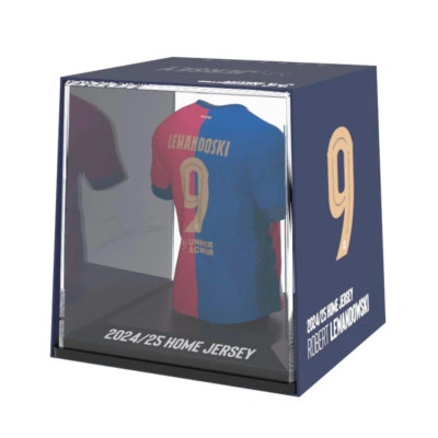 Boîte vitrine du maillot FC Barcelona Lewandowski 2024-2025