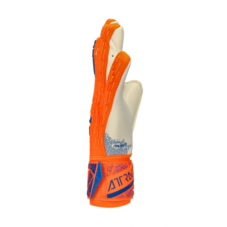 guantes-reusch-attrakt-gold-x-freegel-orange-negro-2