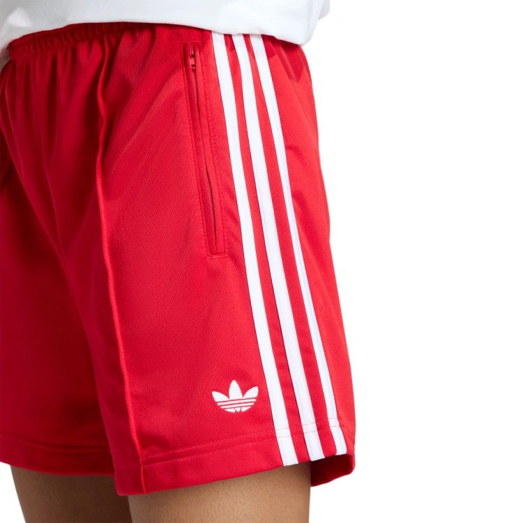 pantalon-corto-adidas-firebird-mujer-better-scarlet-white-3