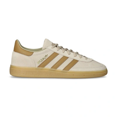Baskets Handball Spezial