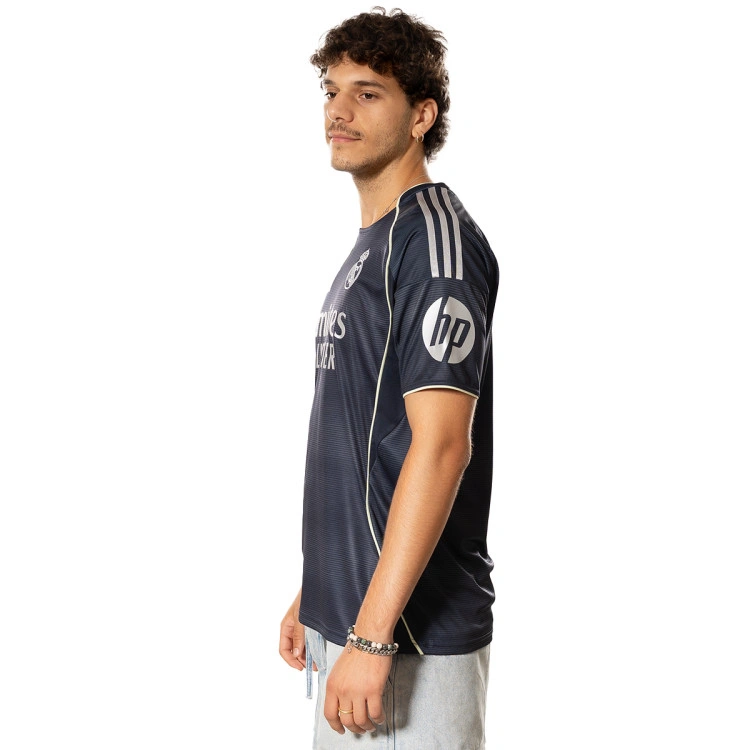 camiseta-adidas-real-madrid-segunda-equipacion-2025-2026-mbappe-navy-3