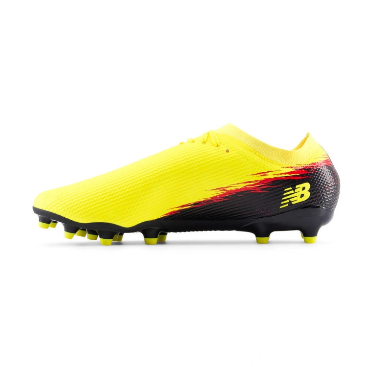 bota-new-balance-furon-team-mg-v8-punch-yellow-2