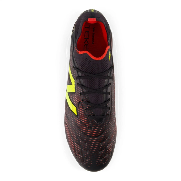 bota-new-balance-tekela-elite-low-sg-black-4