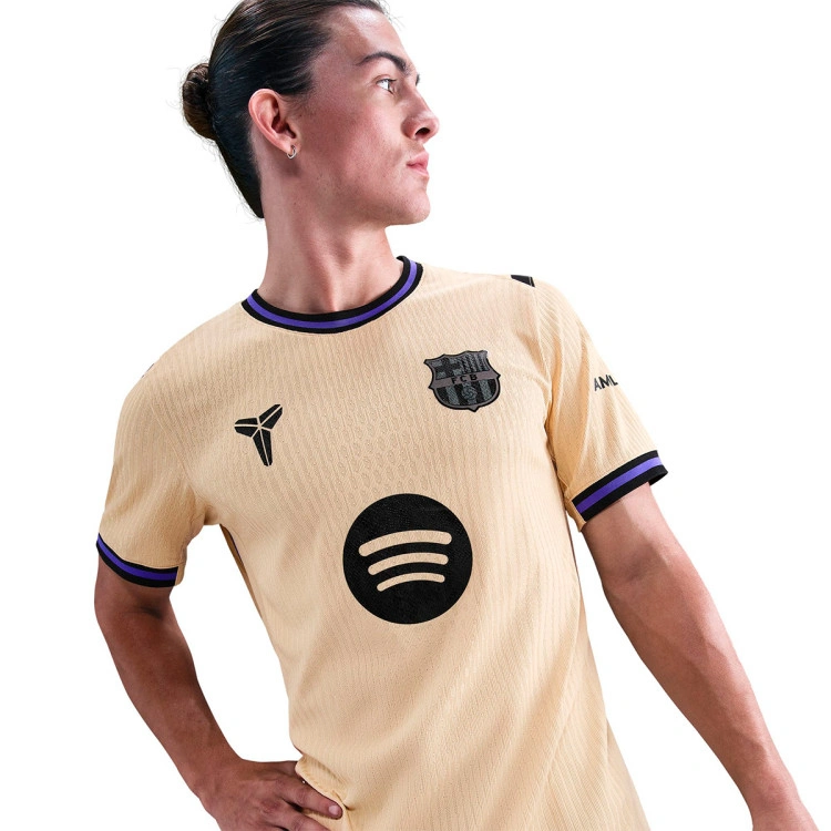 camiseta-nike-fc-barcelona-segunda-equipacion-authentic-2025-2026-gold-2