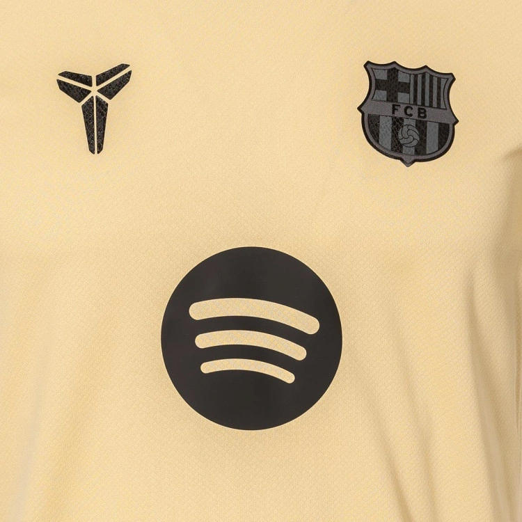 camiseta-nike-lamine-yamal-fc-barcelona-segunda-equipacion-x-kobe-2025-2026-nino-gold-4