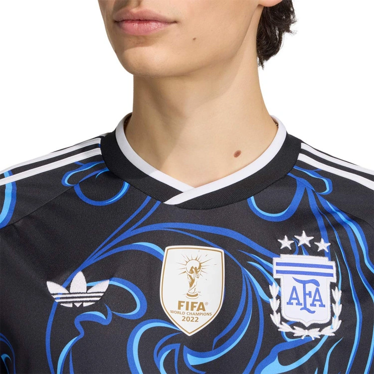 camiseta-adidas-argentina-segunda-equipacion-mundial-2026-black-lucid-blue-2