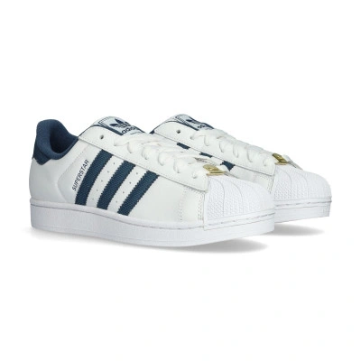 Baskets Superstar II