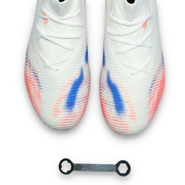 bota-puma-future-8-match-sg-white-black-glowing-red-6