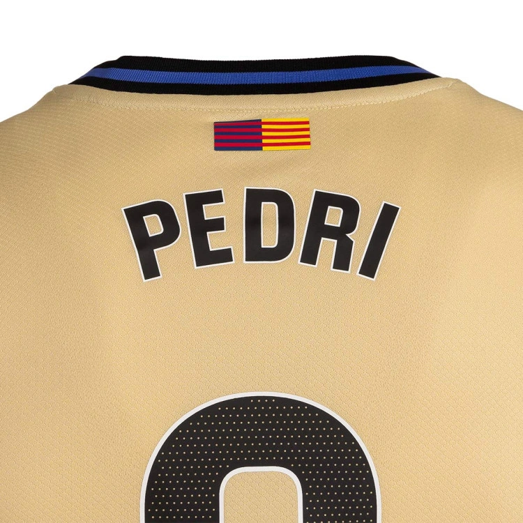 camiseta-nike-pedri-fc-barcelona-segunda-equipacion-x-kobe-2025-2026-nino-gold-1
