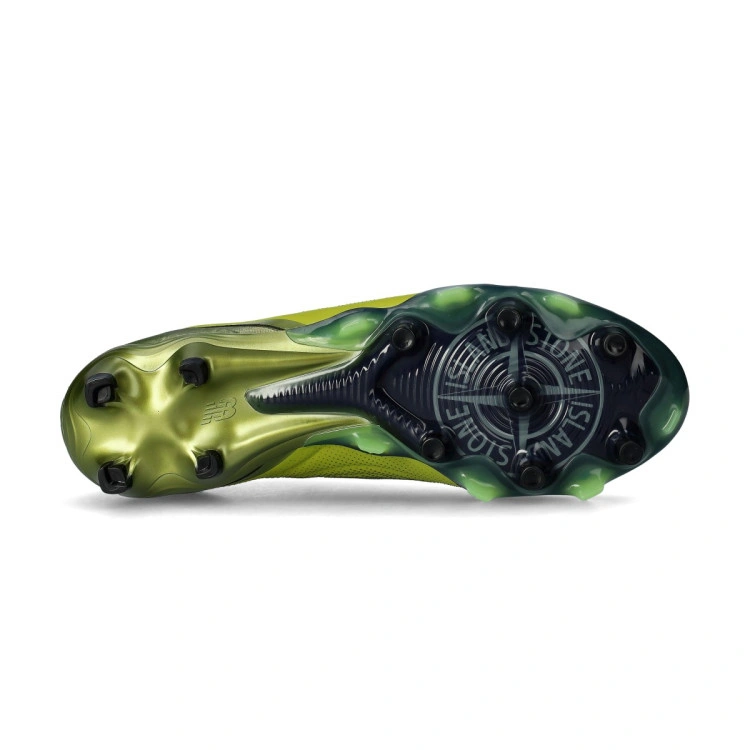 bota-new-balance-tekela-elite-low-fg-x-stone-island-green-3