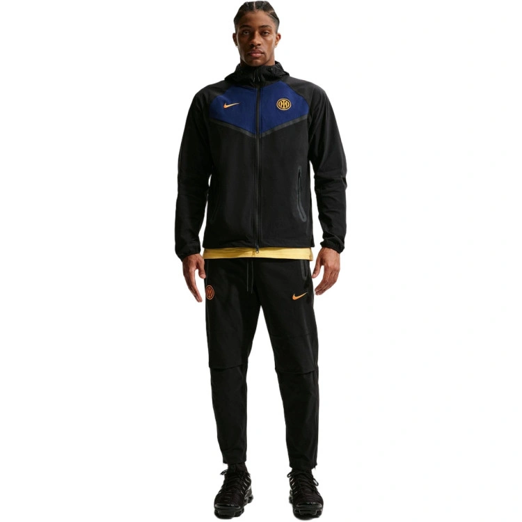 pantalon-largo-nike-inter-milan-fanswear-2026-2027-black-university-gold-no-sponsor-3