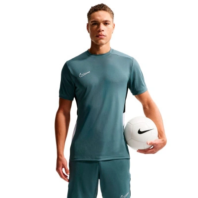 T-Shirt Academy 25