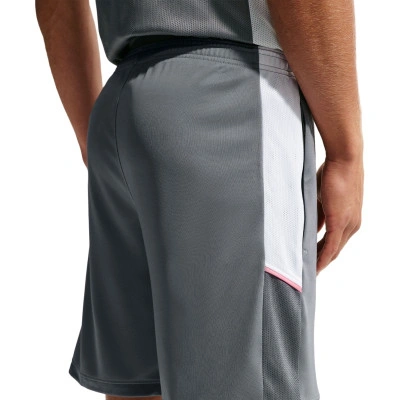 Short Academy 25
