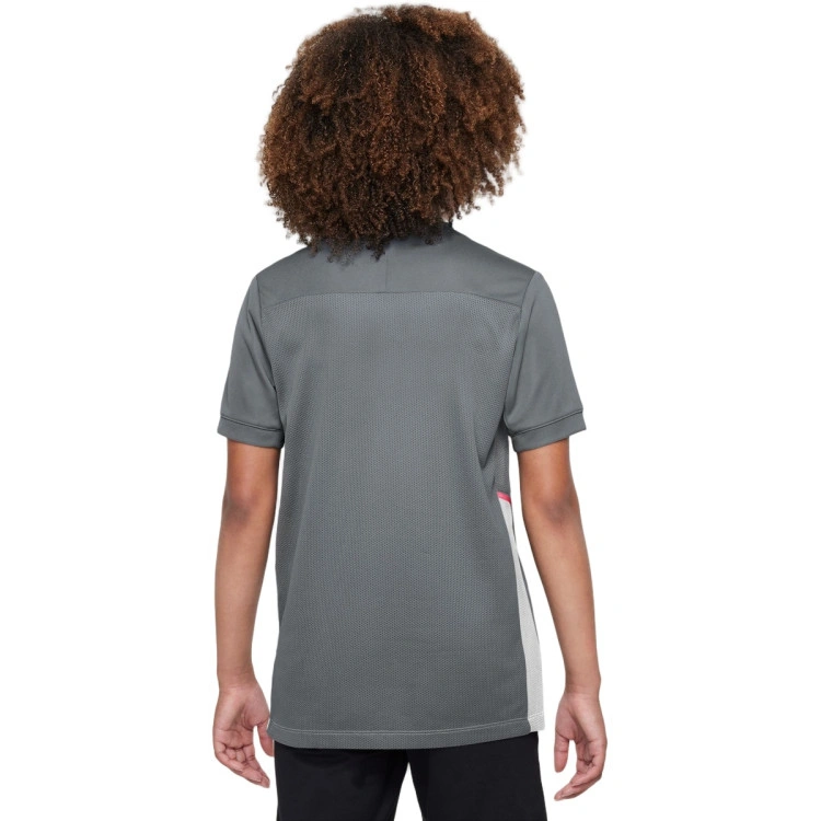 camiseta-nike-academy-25-nino-smoke-grey-white-hot-punch-hot-punch-1