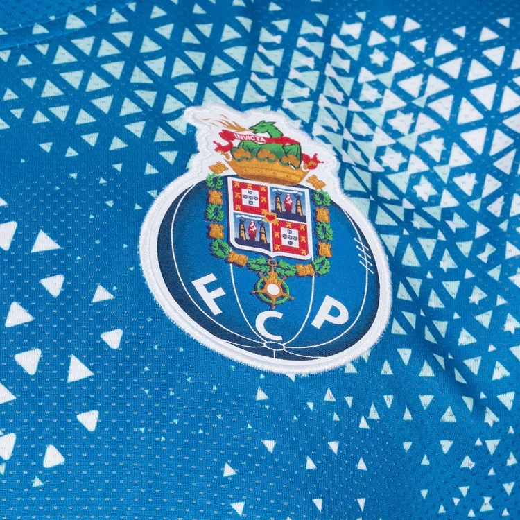 camiseta-new-balance-fc-porto-pre-match-2026-2027-light-blue-4