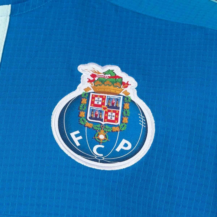 chaqueta-new-balance-fc-porto-pre-match-2026-2027-light-blue-3