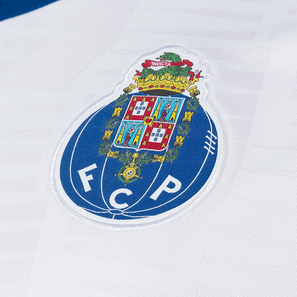 camiseta-new-balance-fc-porto-fanswear-2026-2027-blue-3
