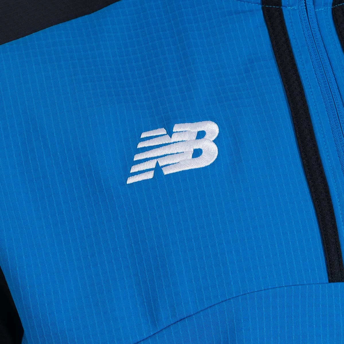chaqueta-new-balance-atalanta-pre-match-2026-2027-blue-4