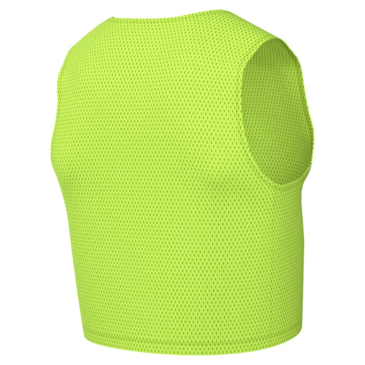 peto-nike-park-volt-1