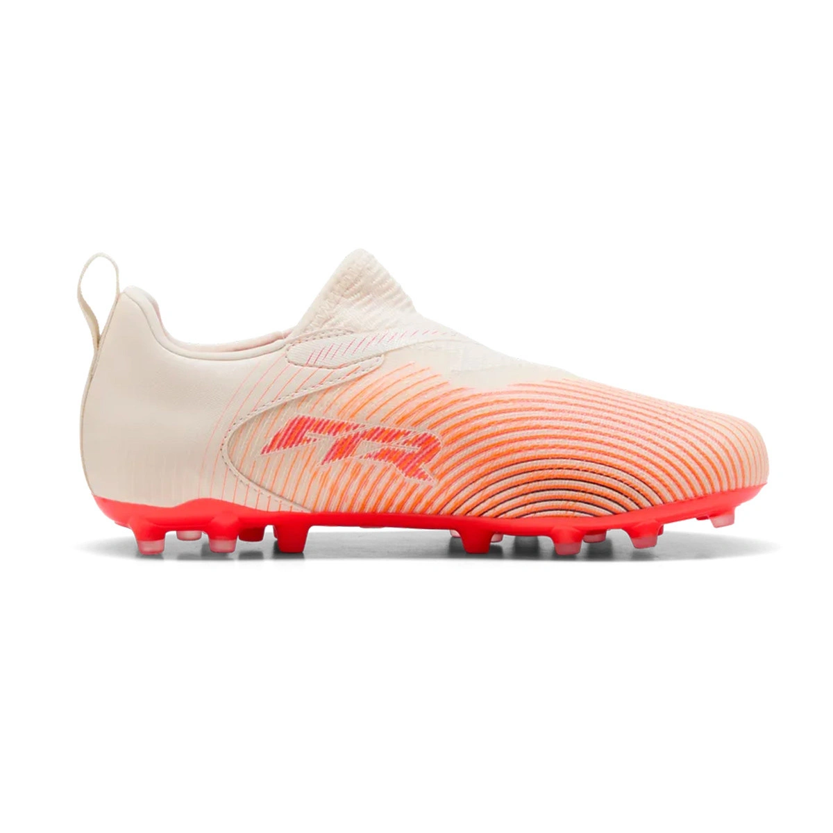 bota-puma-future-9-match-ll-mg-nino-sugared-almond-white-red-1